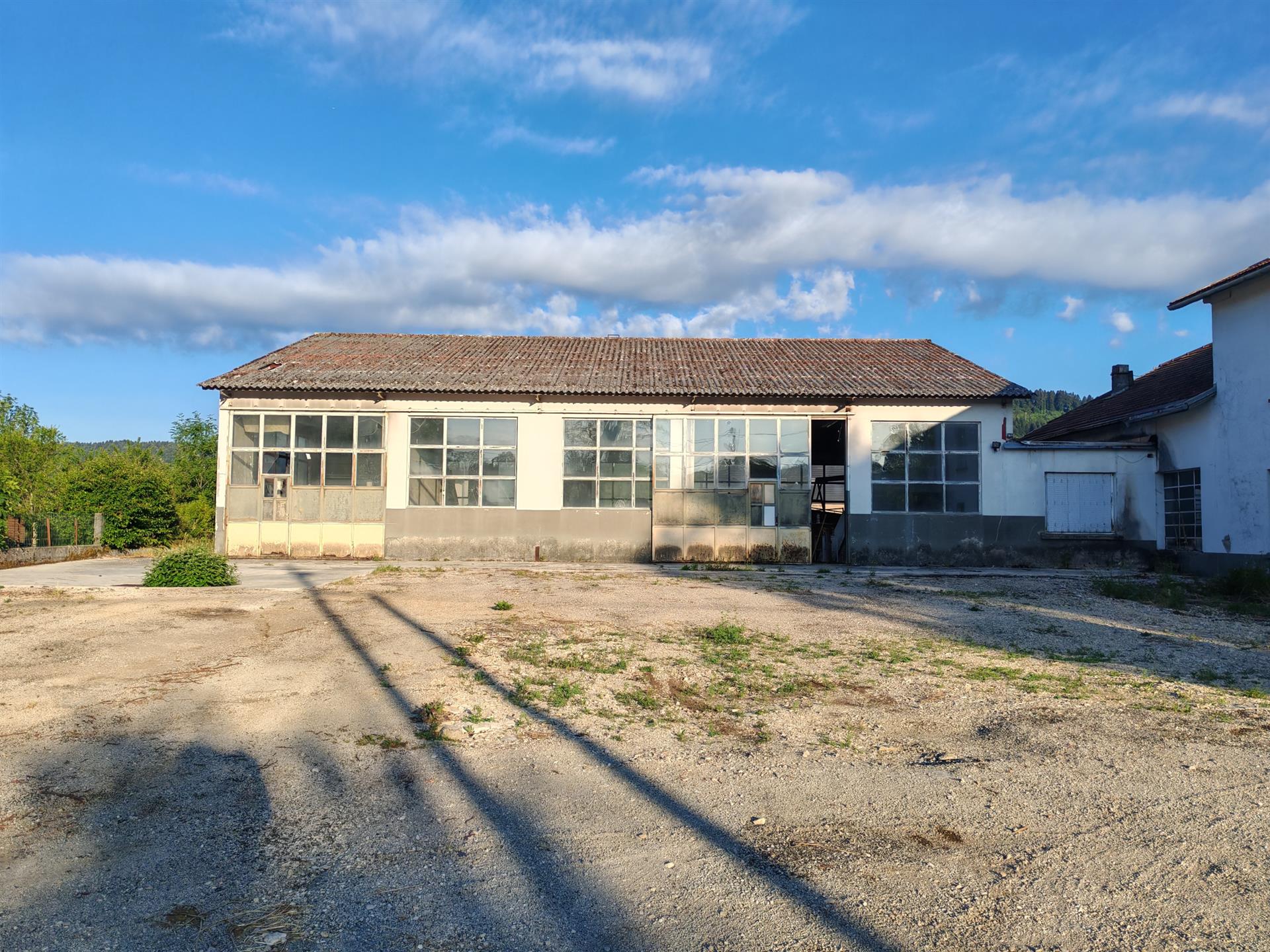 Maison à vendre, 160m², Brénod