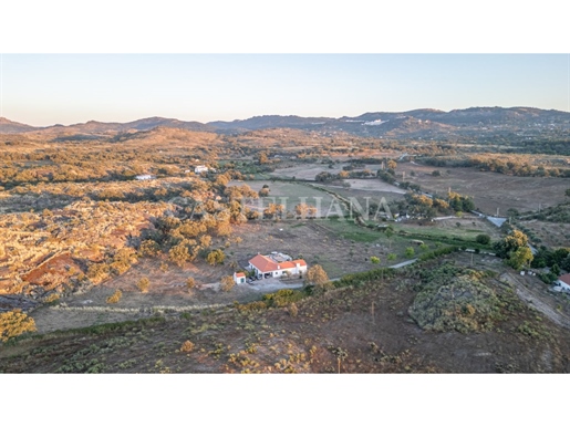 Ferme dans le parc naturel de la Serra de São Mamede