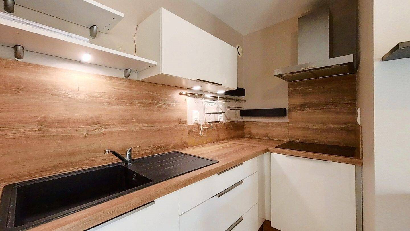 Appartement à louer, 69m², Ambronay