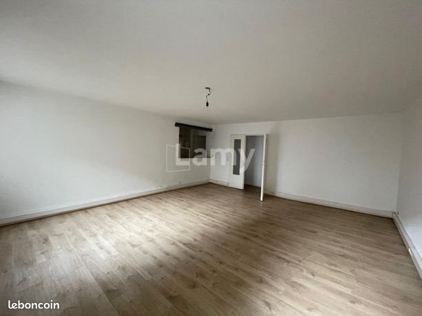 Appartement à louer, 78m², Lille