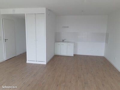 Appartement à louer, 45m², Lille