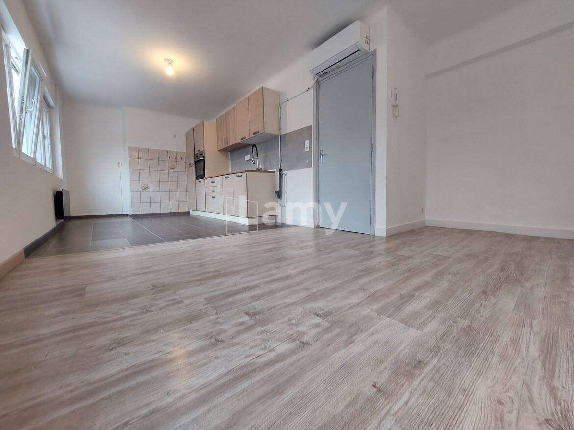 Appartement à louer, 44m², Anzin