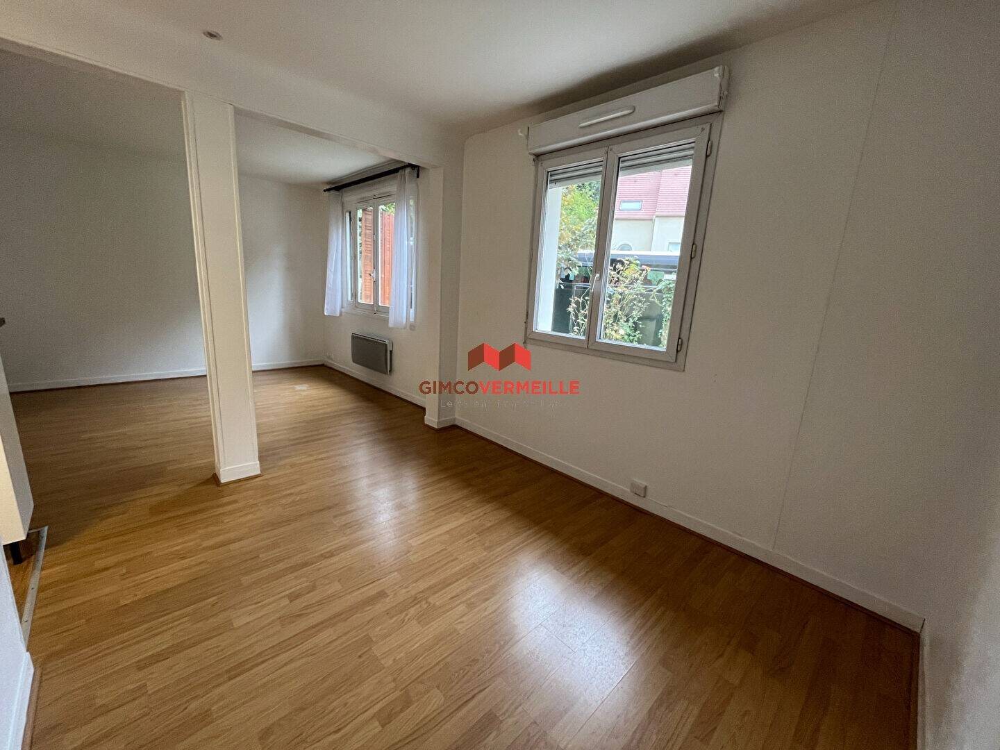 Appartement à louer, 30m², Buc