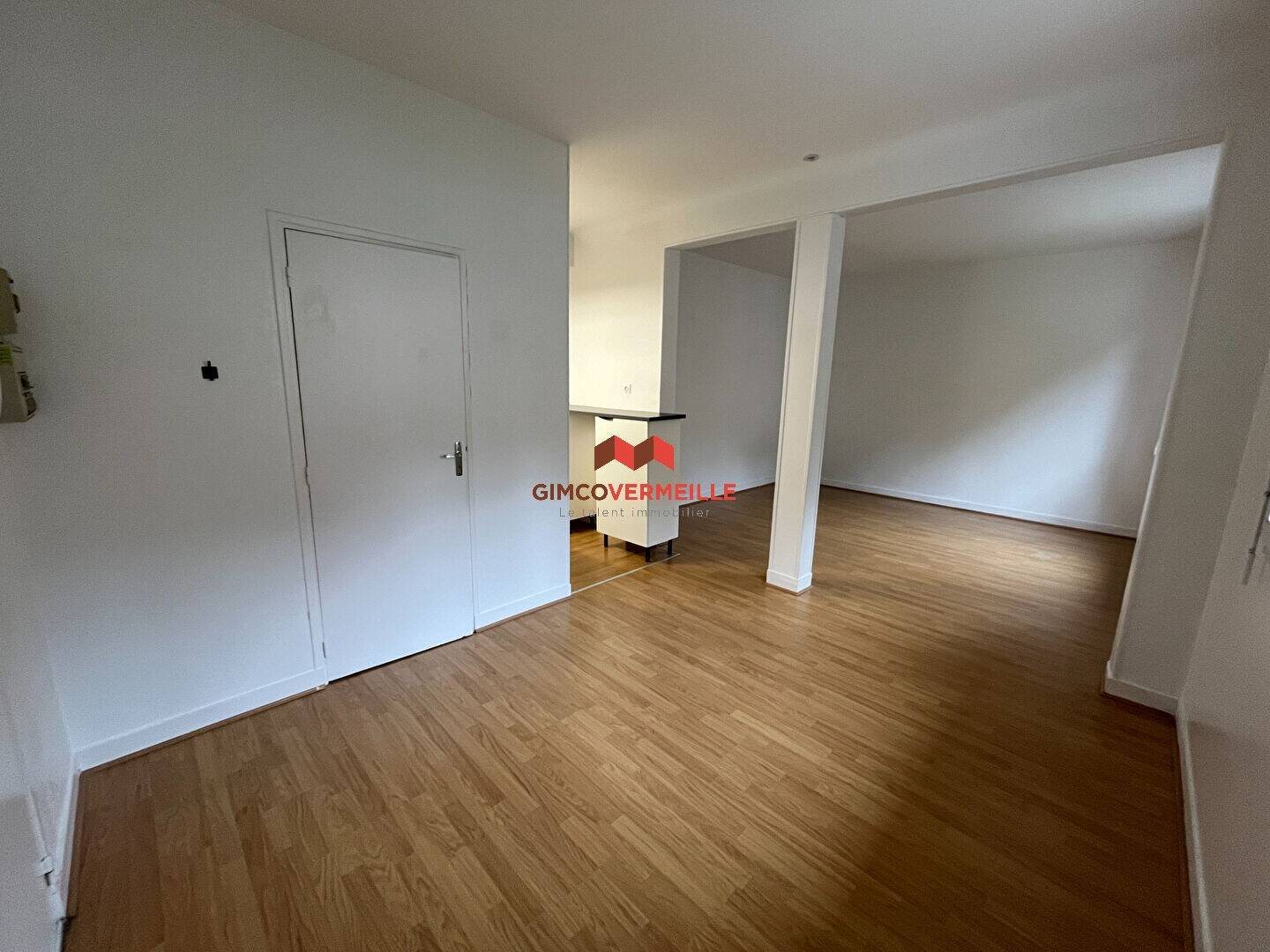 Appartement à louer, 30m², Buc