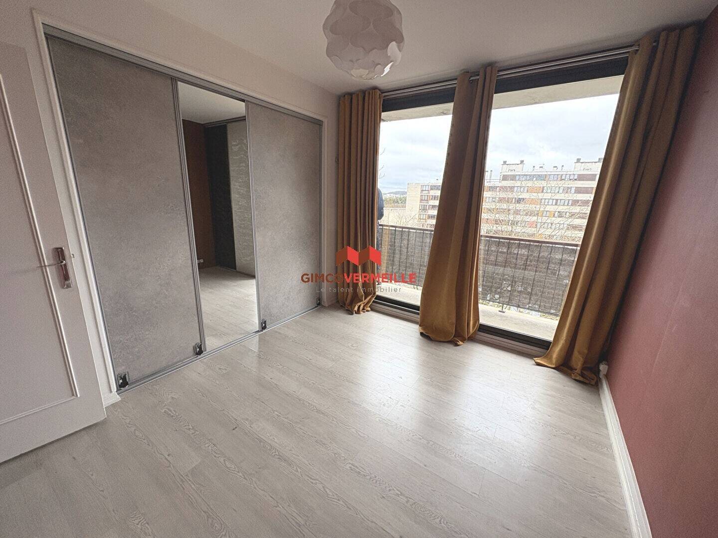 Appartement à louer, 54m², Fontenay-le-Fleury