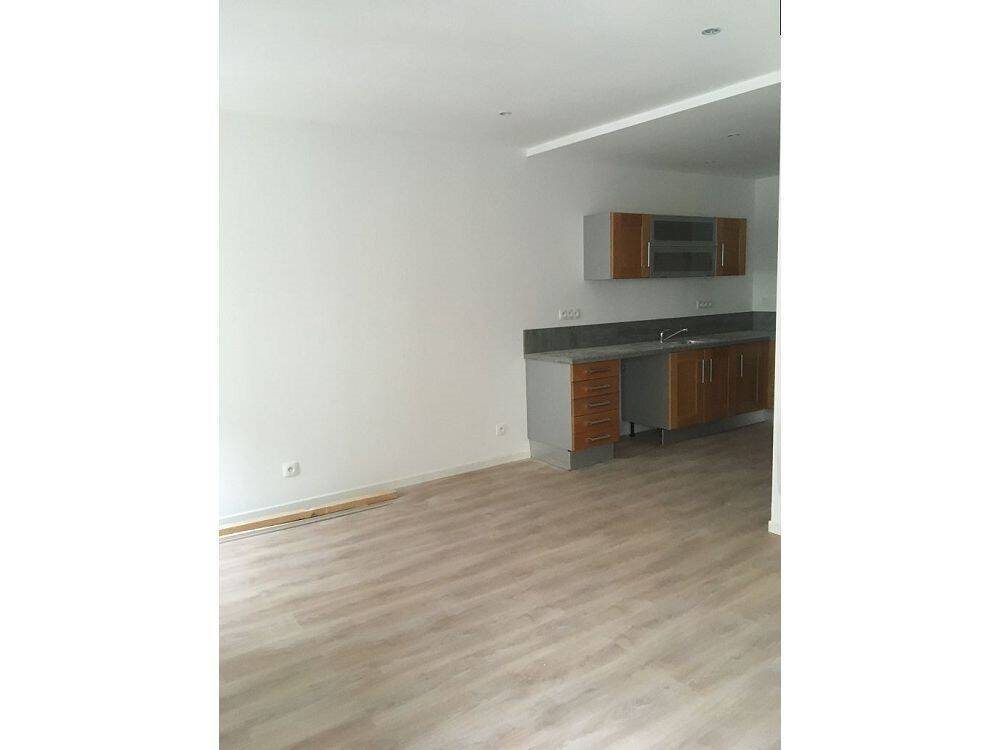 Appartement à louer, 51m², Carcès