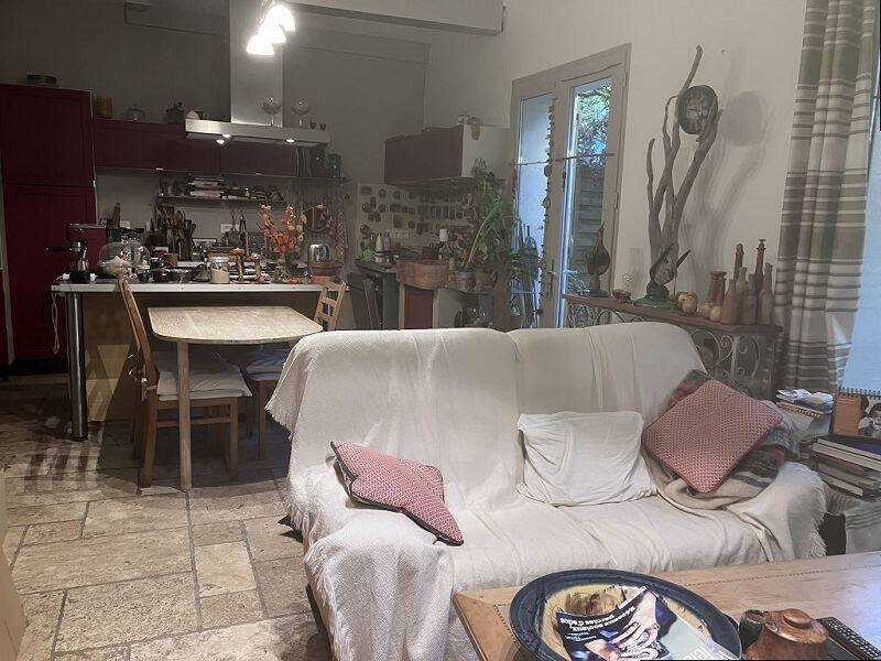 Maison à louer, 95m², Correns