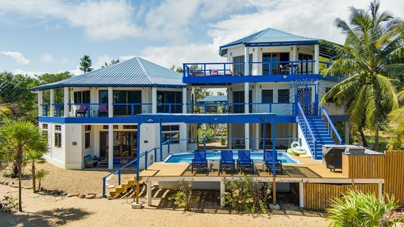 Propriété à Revenus À Vendre, Locations De Luxe à Moonrise Beach Placencia Belize