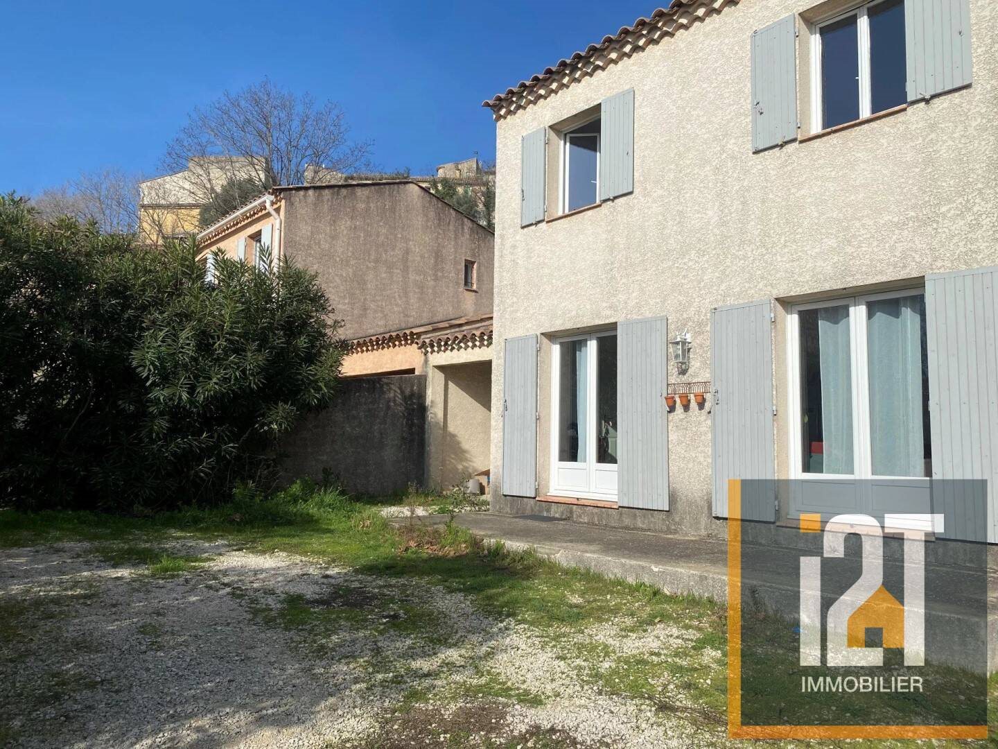 Maison à louer, 68m², Théziers