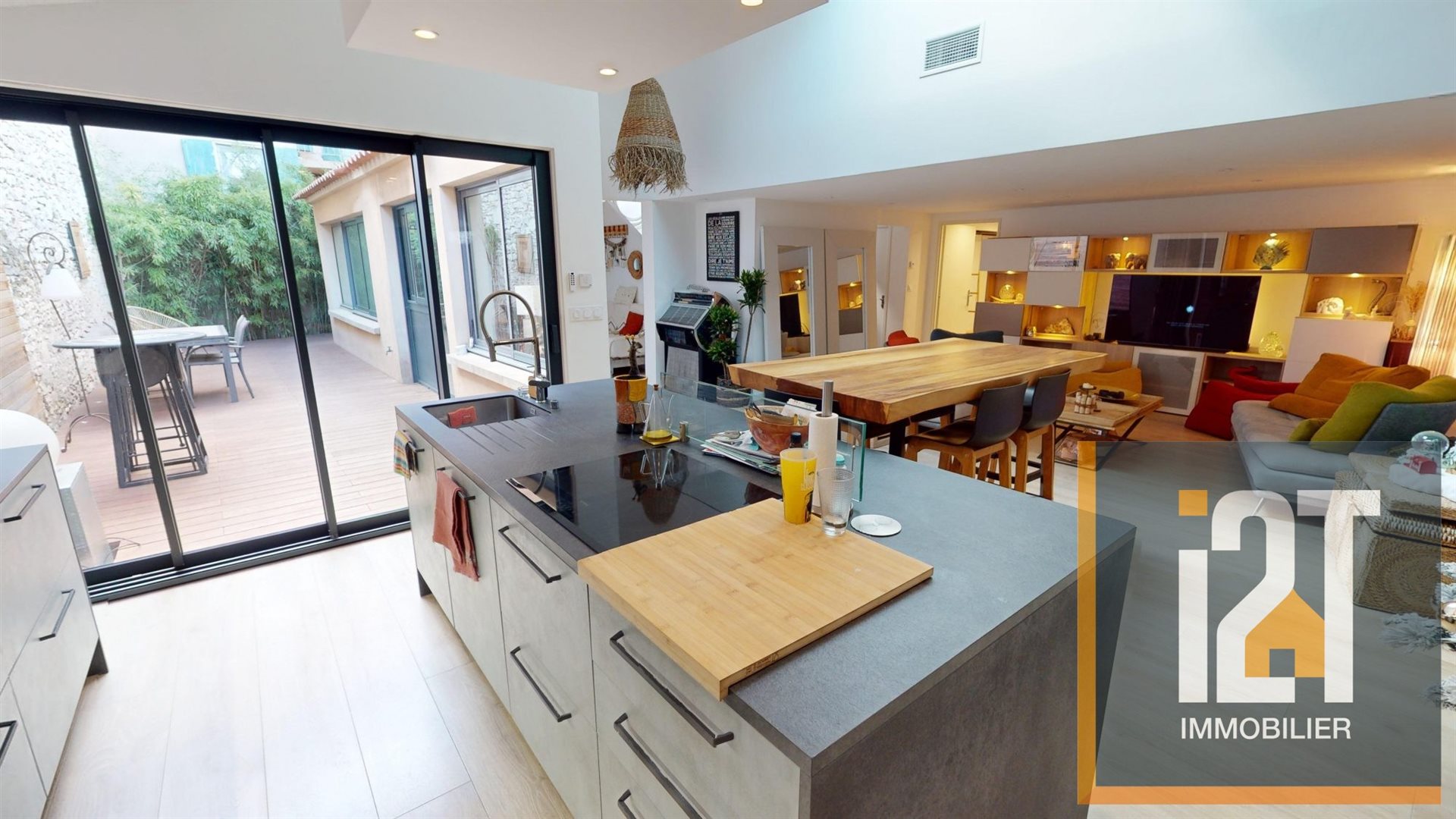 Appartement à vendre, 156m², Nîmes