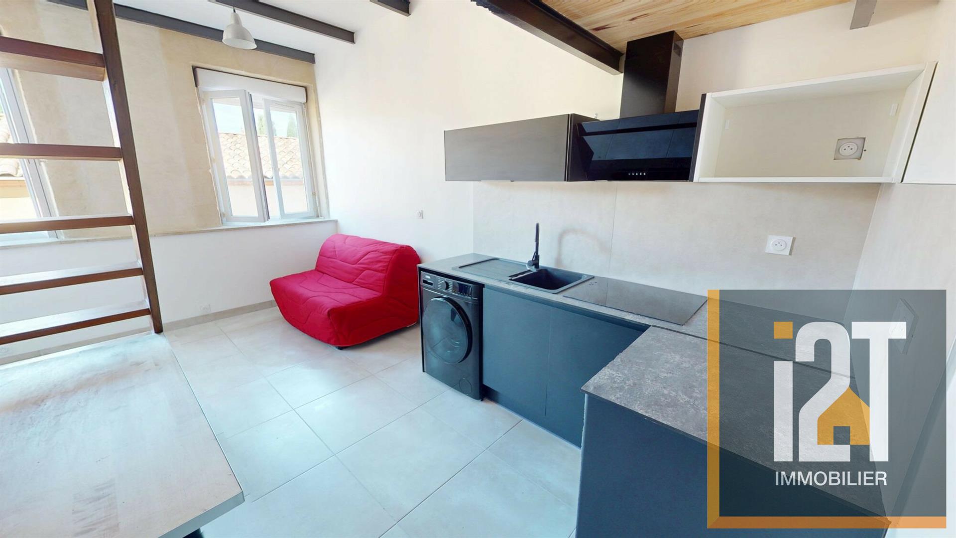 Appartement à louer, 16m², Nîmes