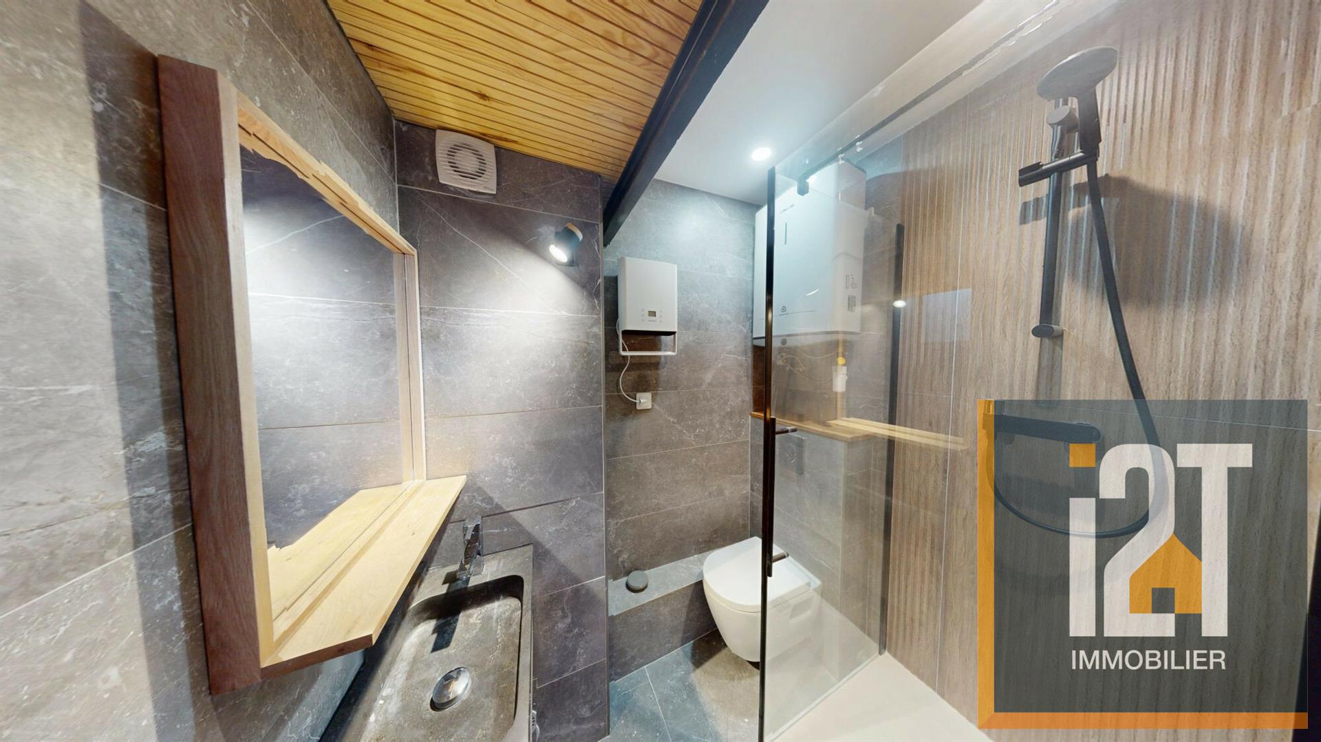 Appartement à louer, 16m², Nîmes