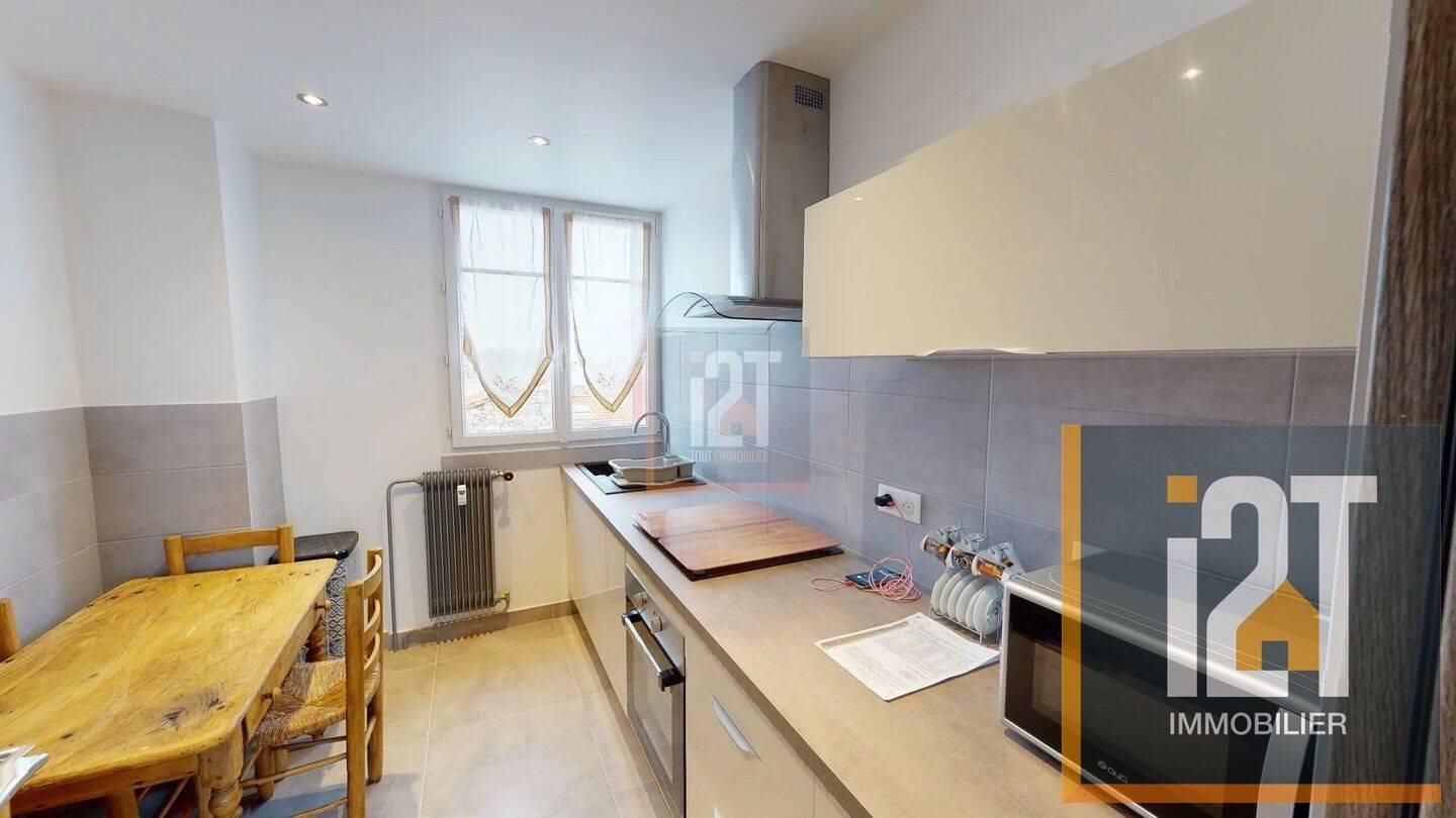 Appartement à louer, 43m², Nîmes