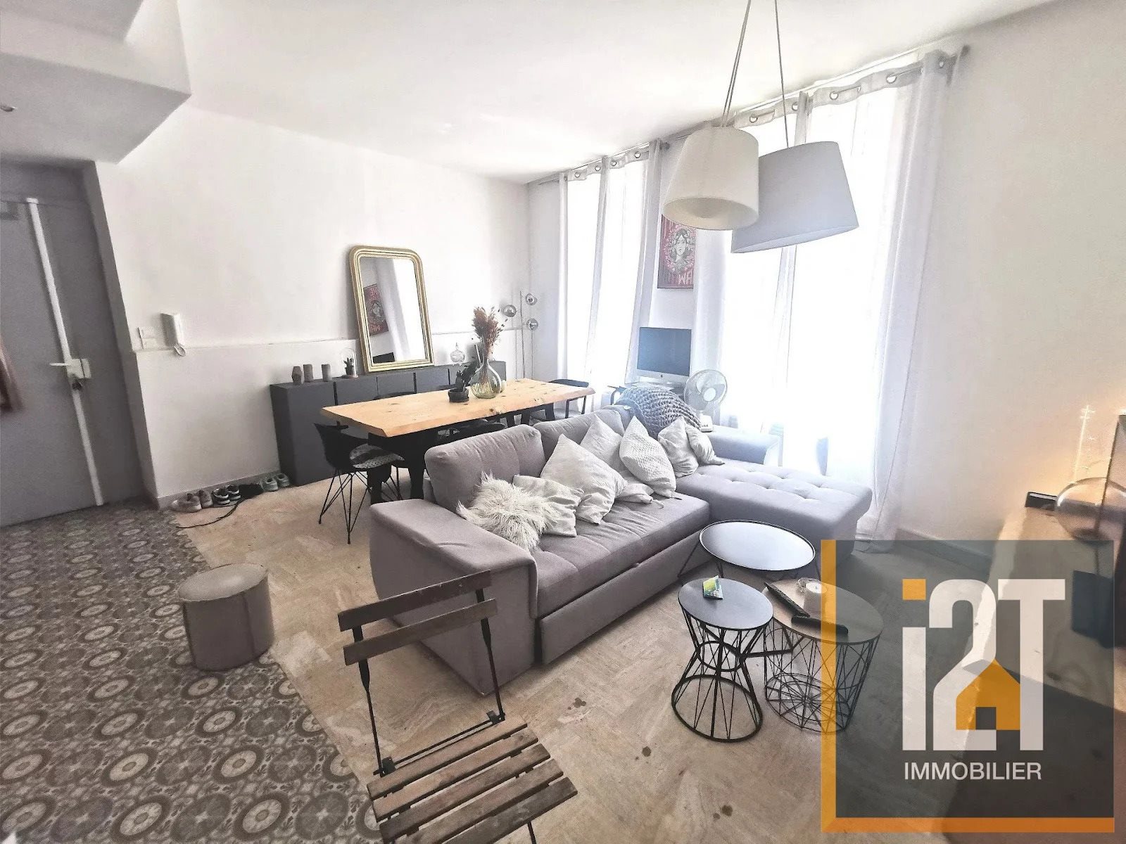 Appartement à louer, 40m², Nîmes