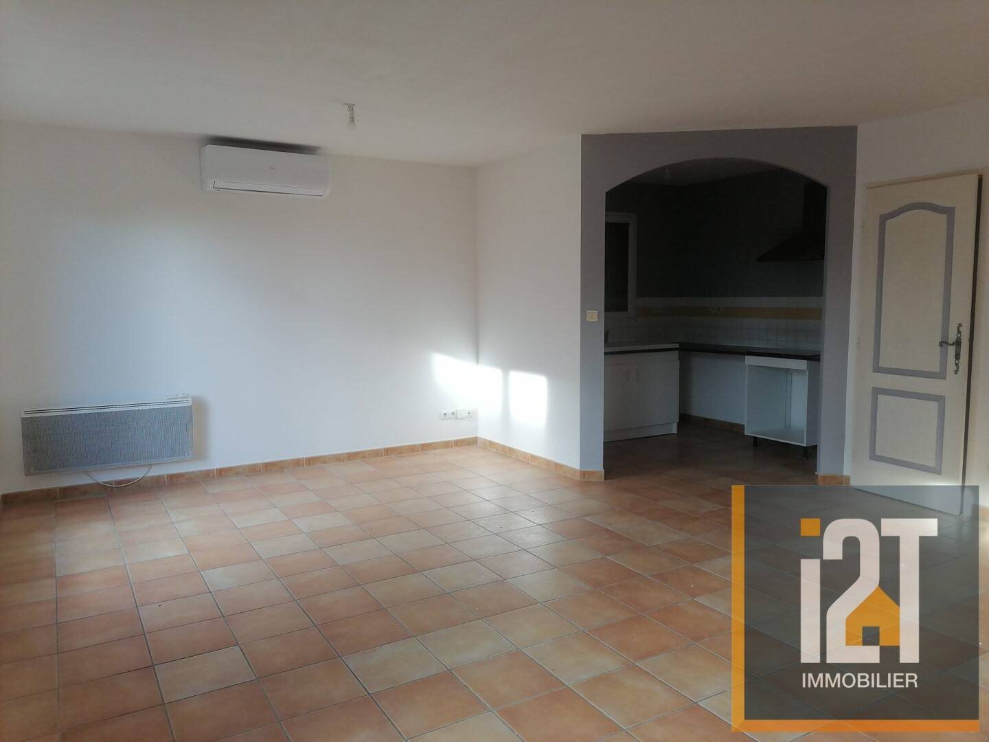 Maison à louer, 68m², Théziers