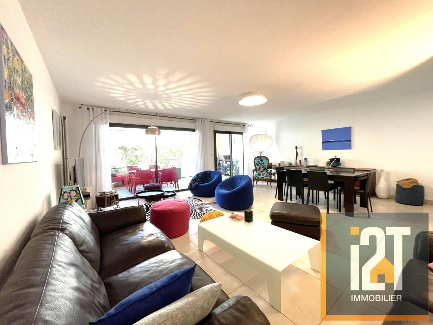 Appartement à vendre, 122m², Nîmes