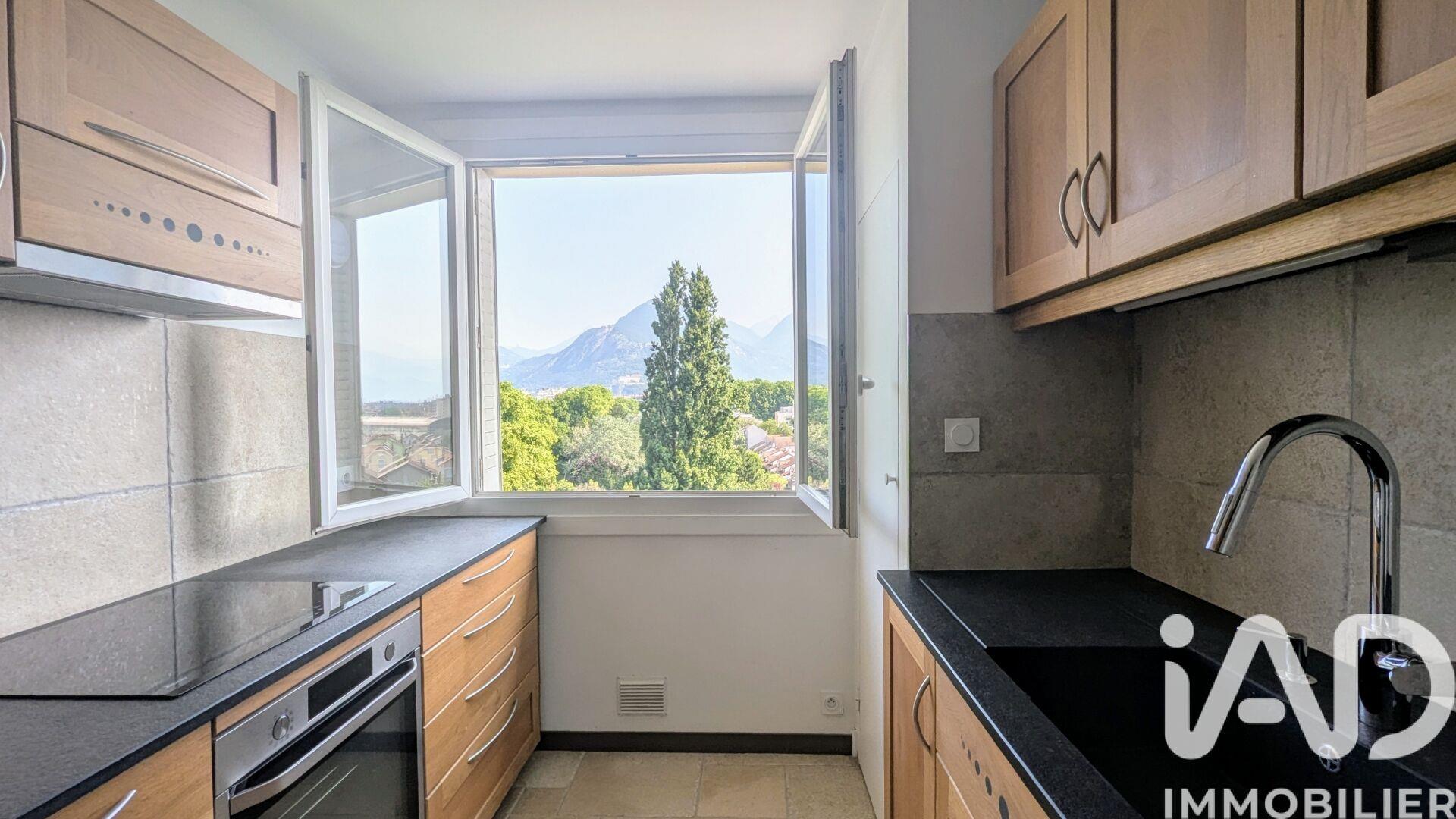 Appartement à vendre, 58m², Grenoble
