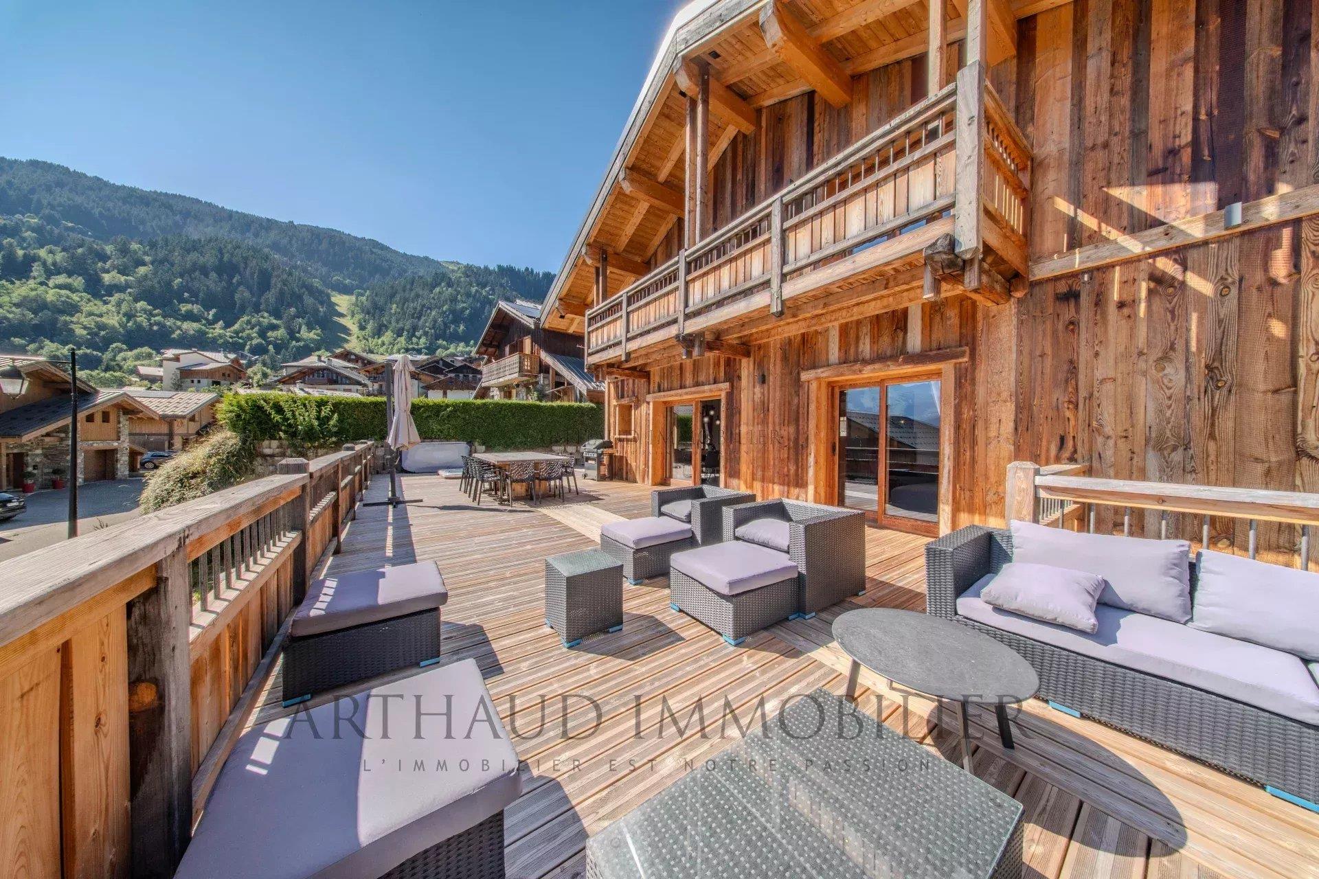 Exceptional Chalet – Champagny-en-Vanoise – Panoramic Mountain View