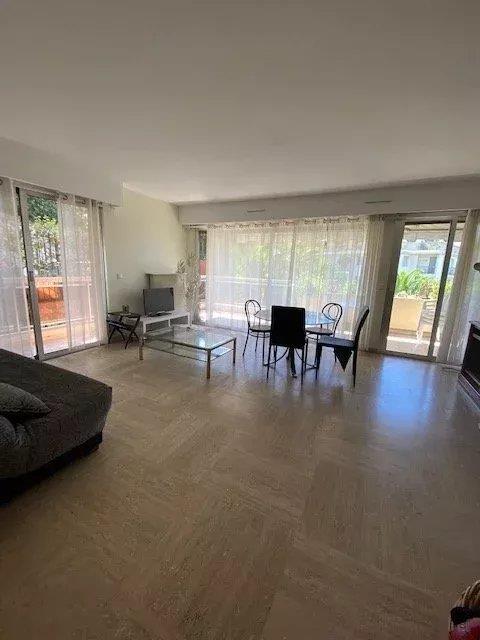 Appartement à louer, 61m², Nice