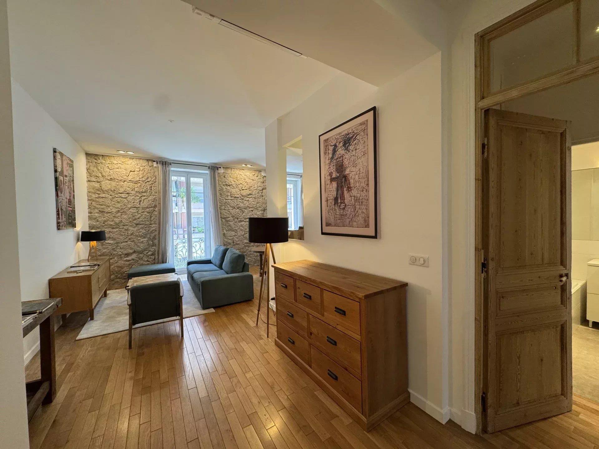 Appartement à louer, 84m², Nice