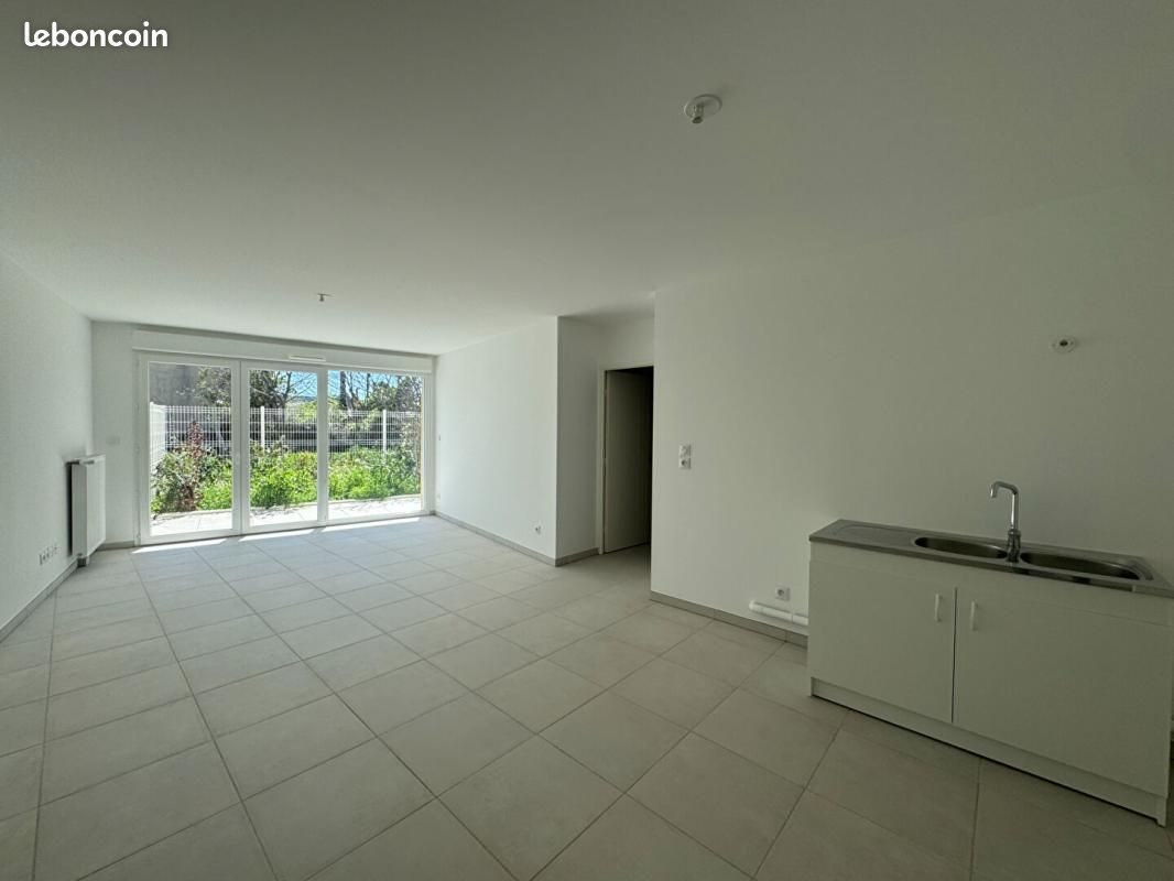 Appartement à louer, 83m², Lançon-Provence