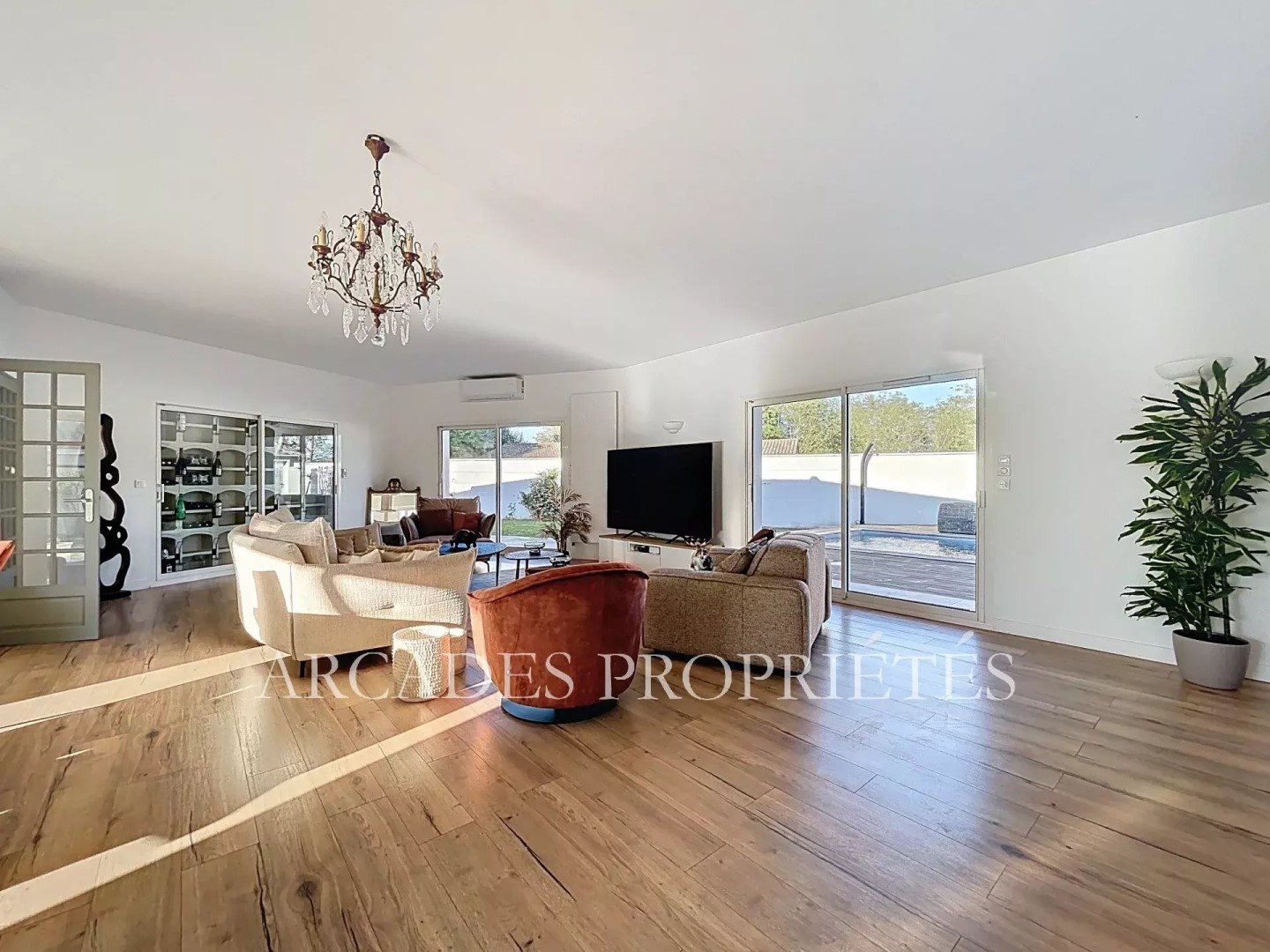 Maison à vendre, 228m², Izon