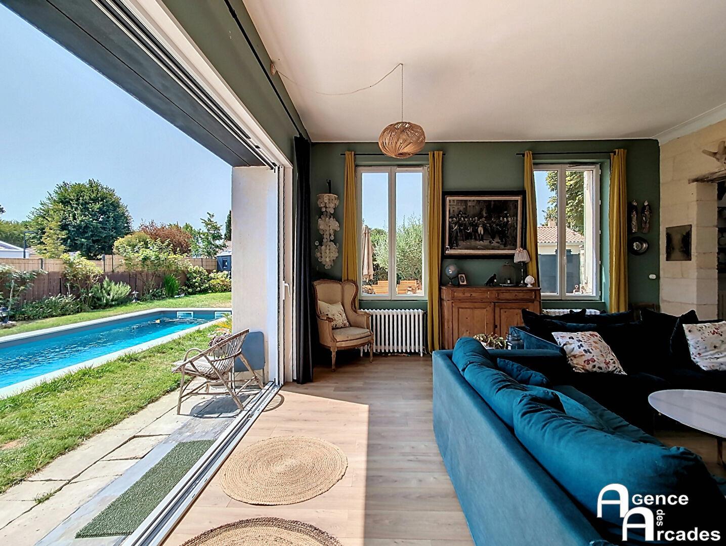 Appartement à vendre, 208m², Saint-Sulpice-et-Cameyrac