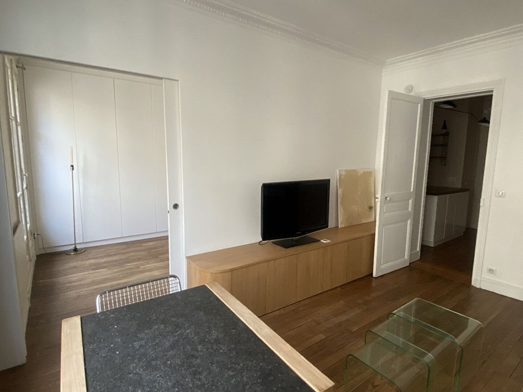 Appartement à louer, 41m², Paris 18ème