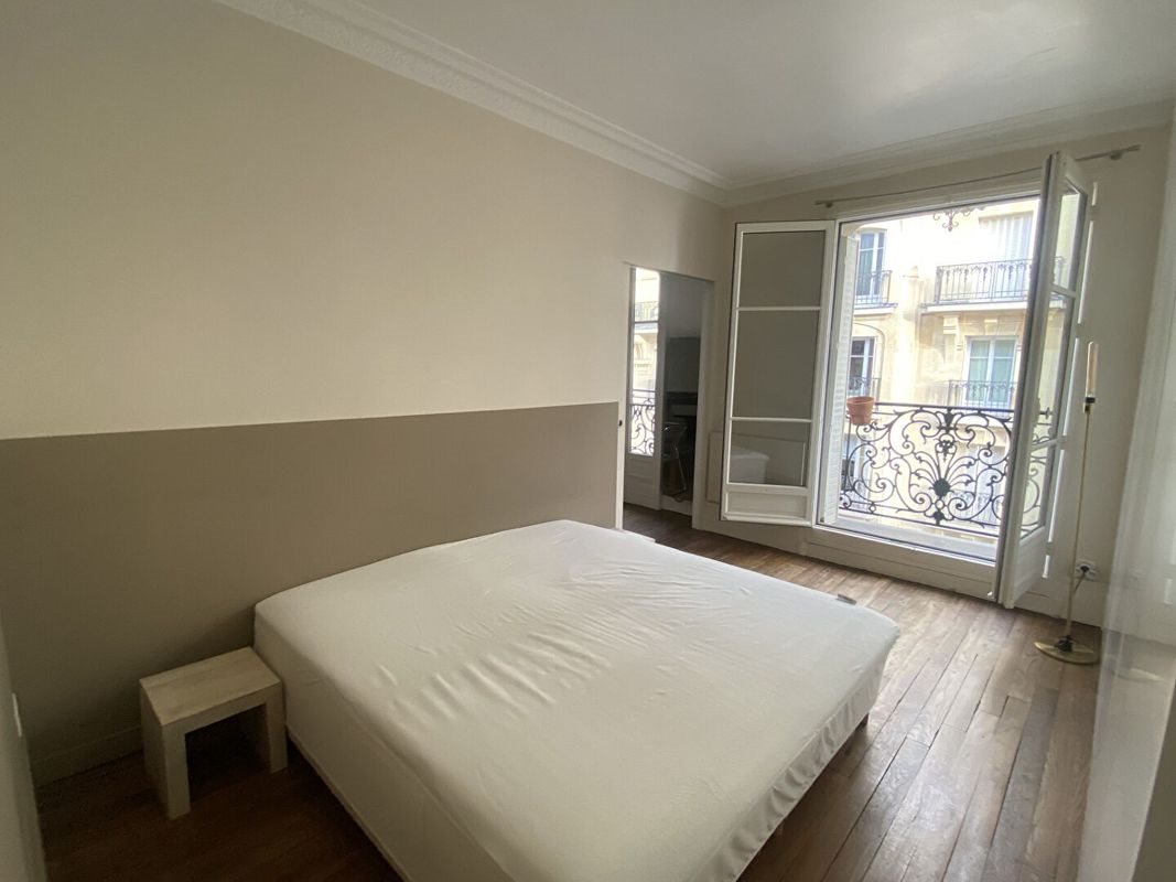 Appartement à louer, 41m², Paris 18ème