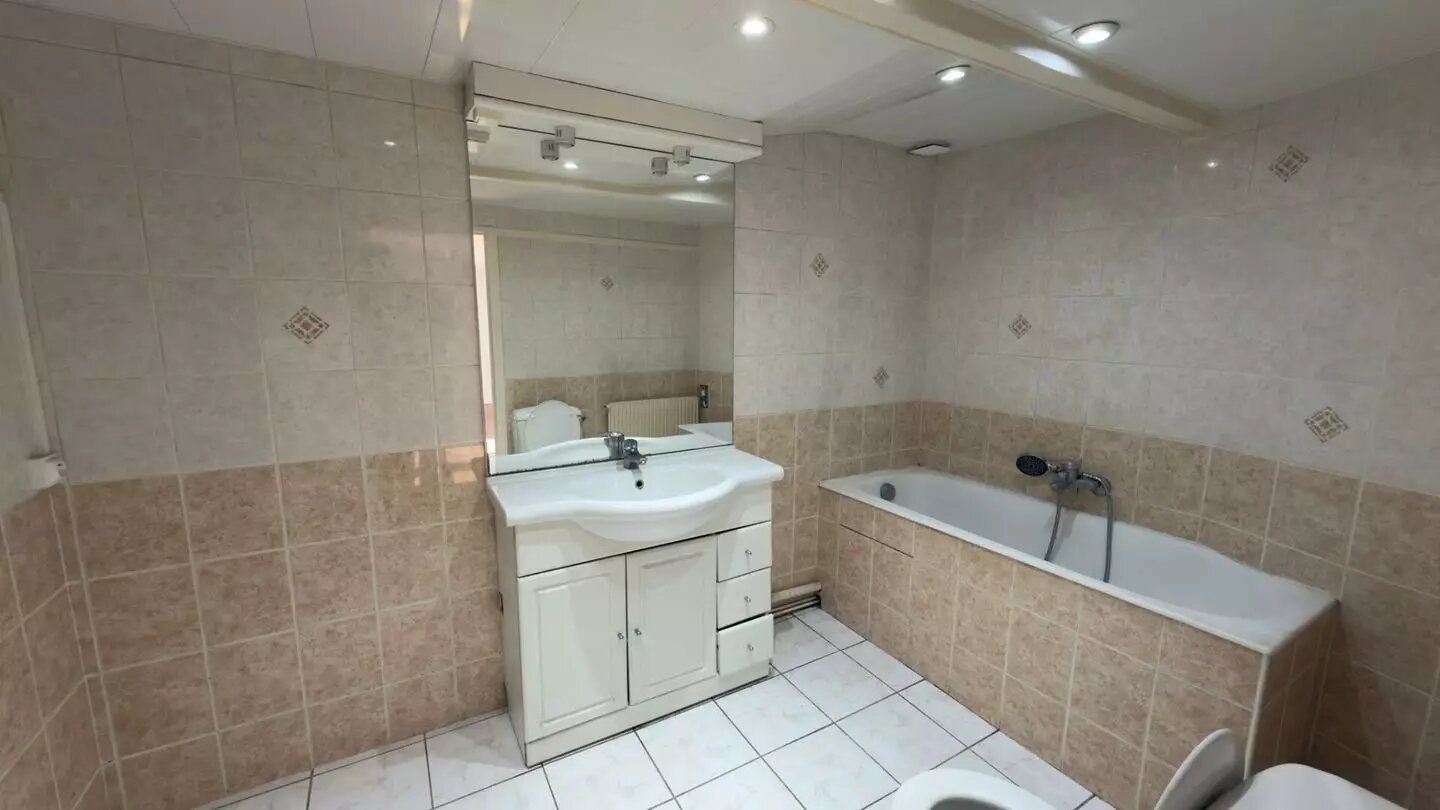 Appartement à louer, 60m², Mantes-la-Ville