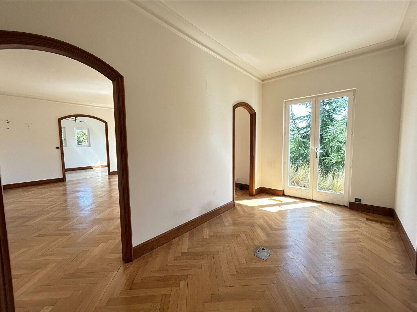 Maison à louer, 147m², Caluire-et-Cuire