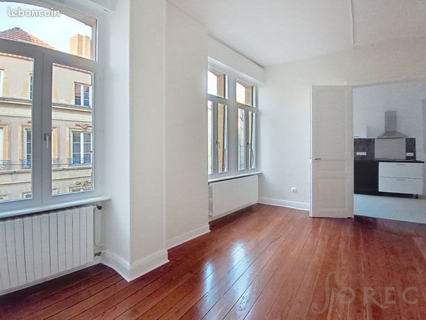 Appartement à louer, 53m², Metz
