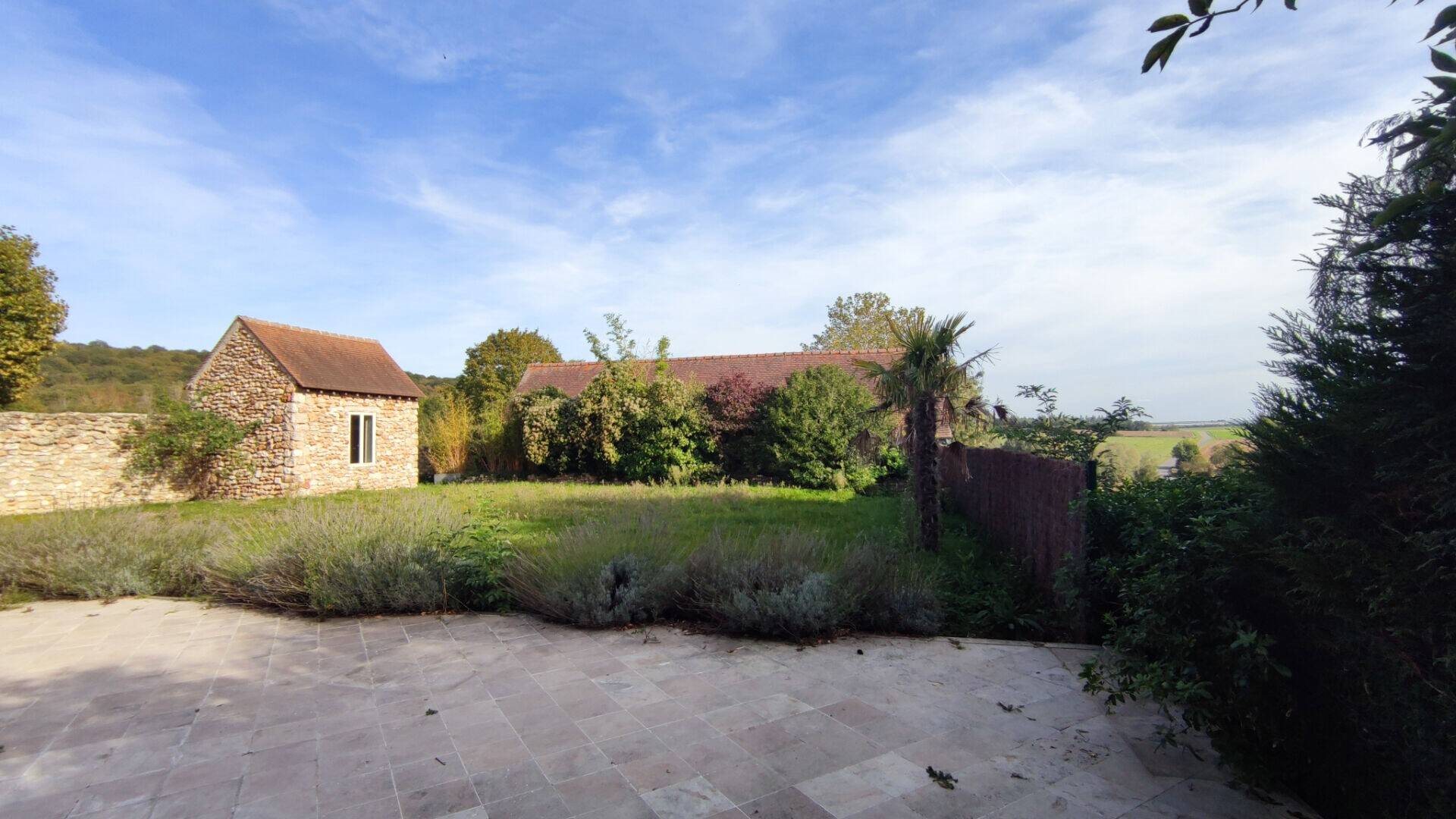 Maison à louer, 278m², Herbeville