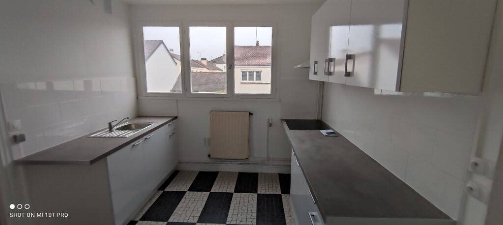 Appartement à louer, 84m², Villepreux