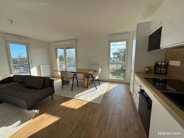 Appartement à louer, 70m², Chantepie