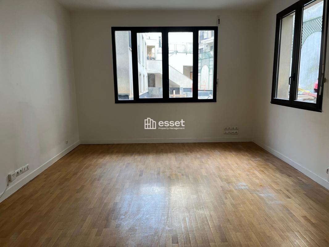Appartement à louer, 79m², Paris 7ème