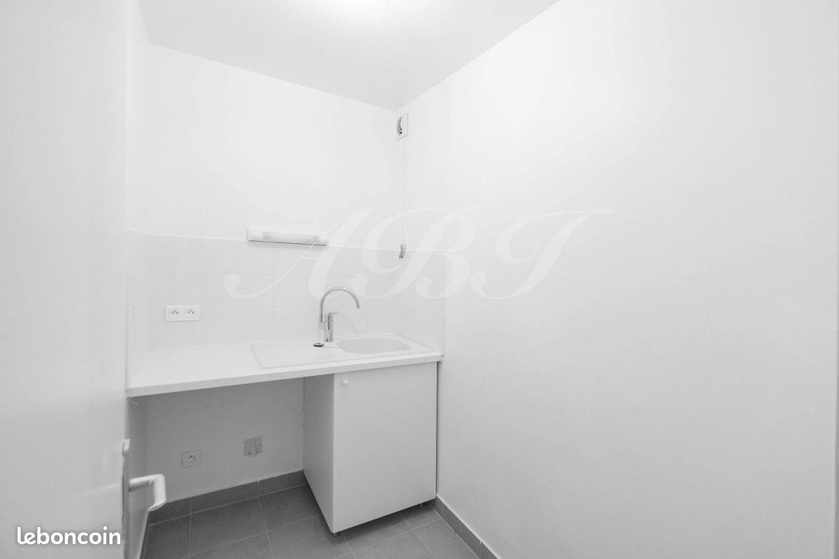 Appartement à louer, 30m², Paris 17ème