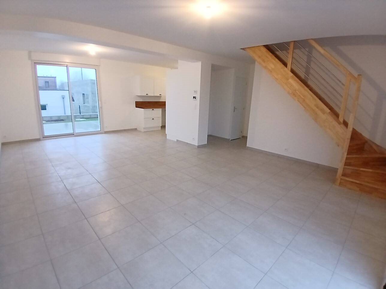 Maison à louer, 102m², Mellac