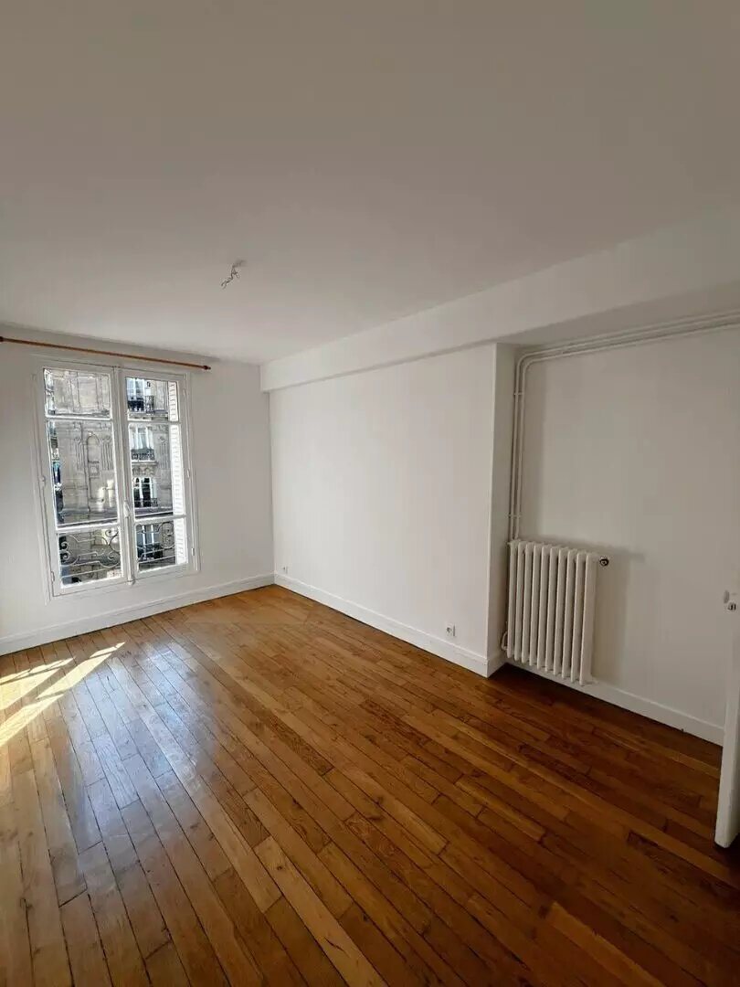 Appartement à louer, 42m², Paris 18ème
