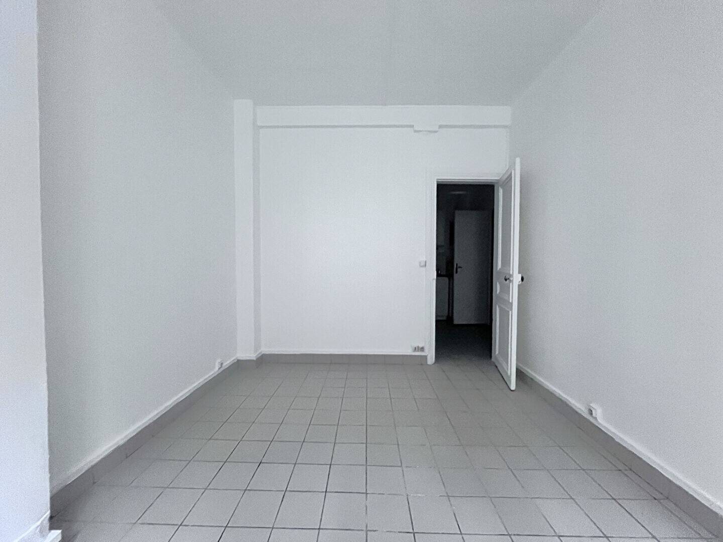 Appartement à louer, 24m², Paris 19ème