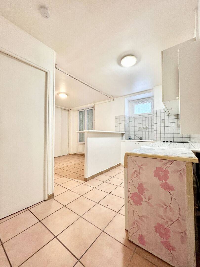 Appartement à louer, 28m², Paris 19ème