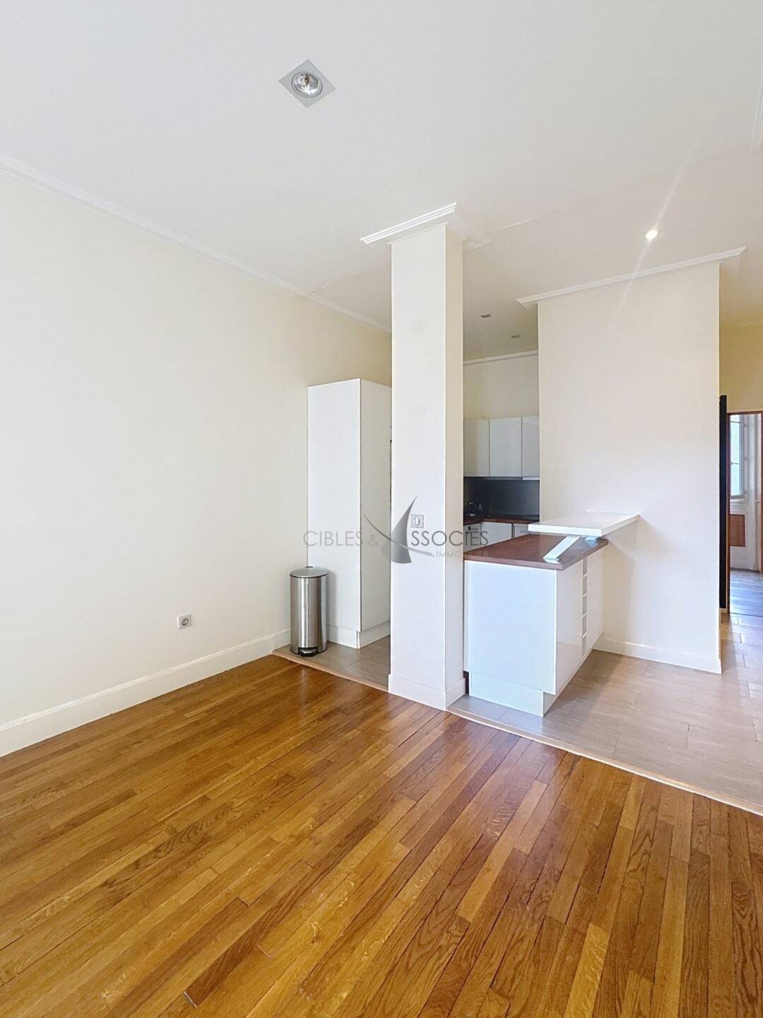 Appartement à louer, 44m², Paris 16ème