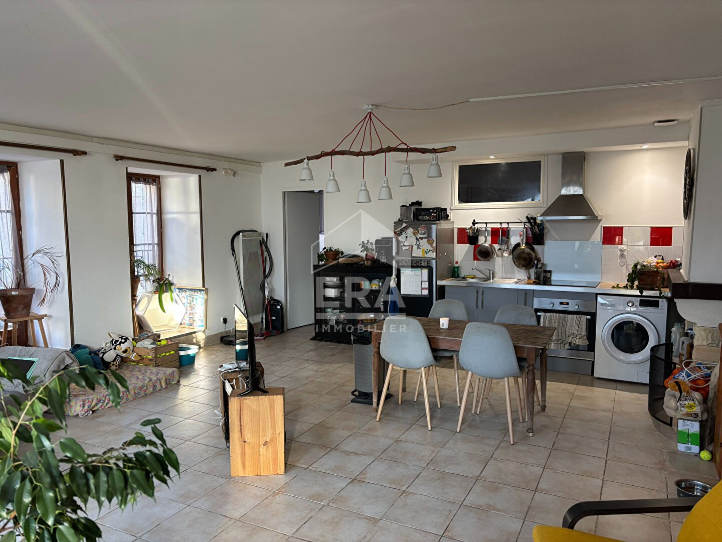 Appartement à louer, 610m², Bourg