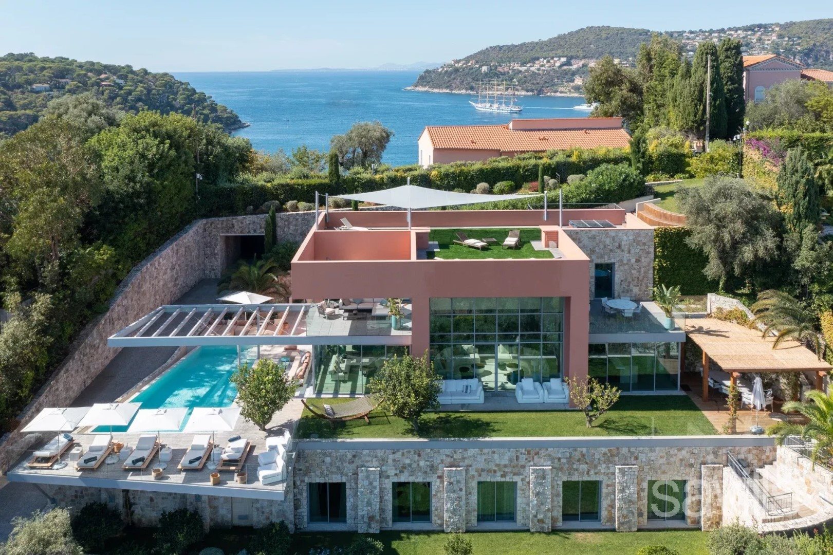 Maison à louer, 650m², Saint-Jean-Cap-Ferrat