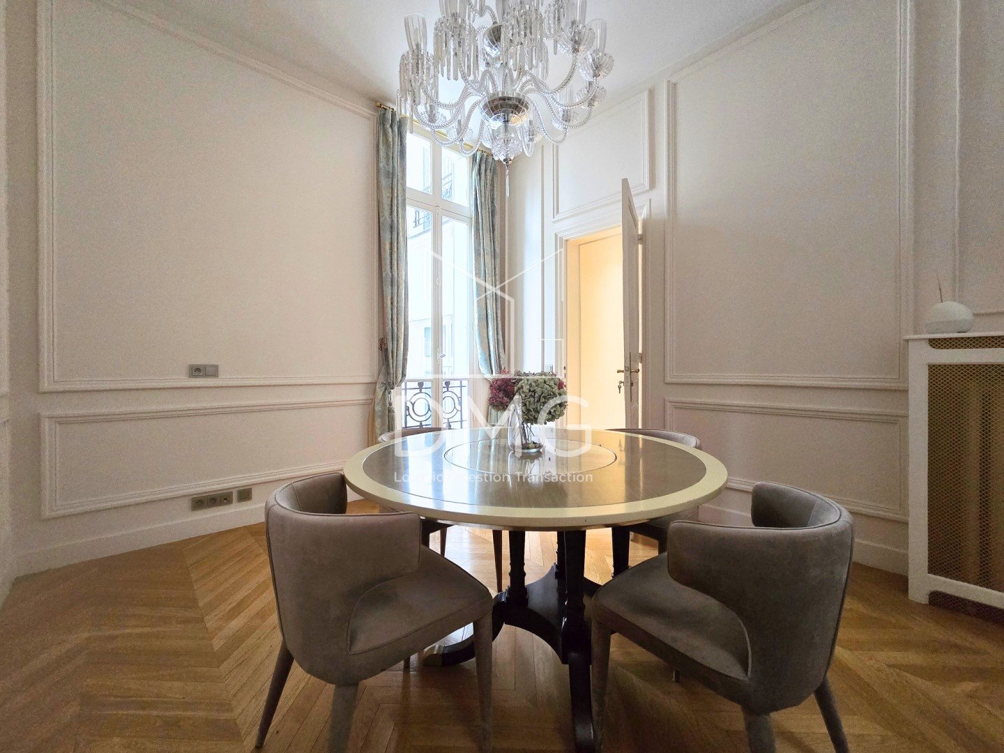 Appartement à louer, 120m², Paris 16ème