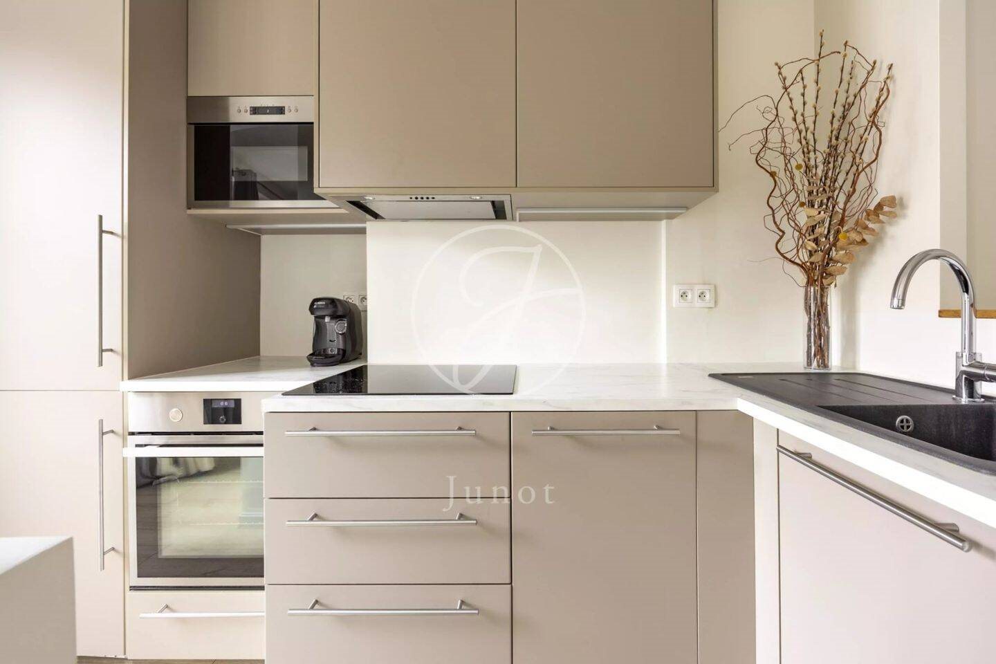 Appartement à louer, 40m², Paris 17ème