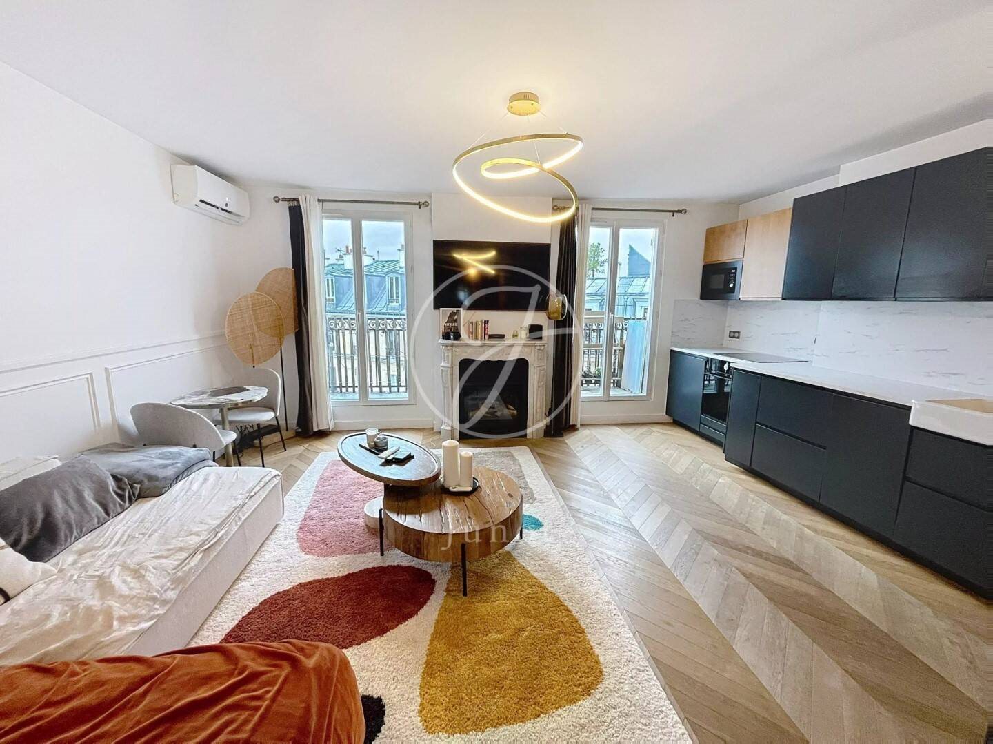 Appartement à louer, 47m², Paris 18ème