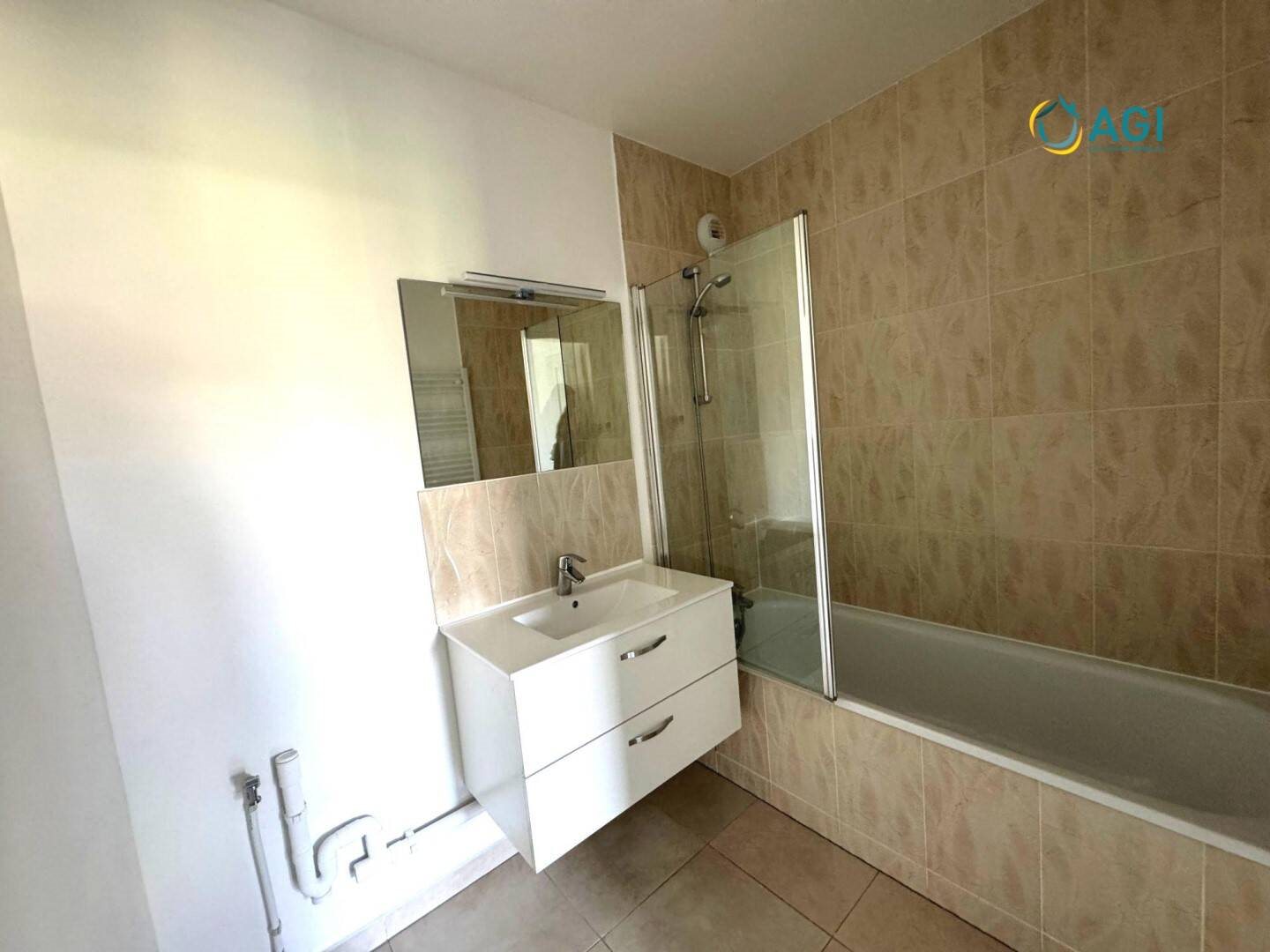 Appartement à louer, 43m², Villenoy