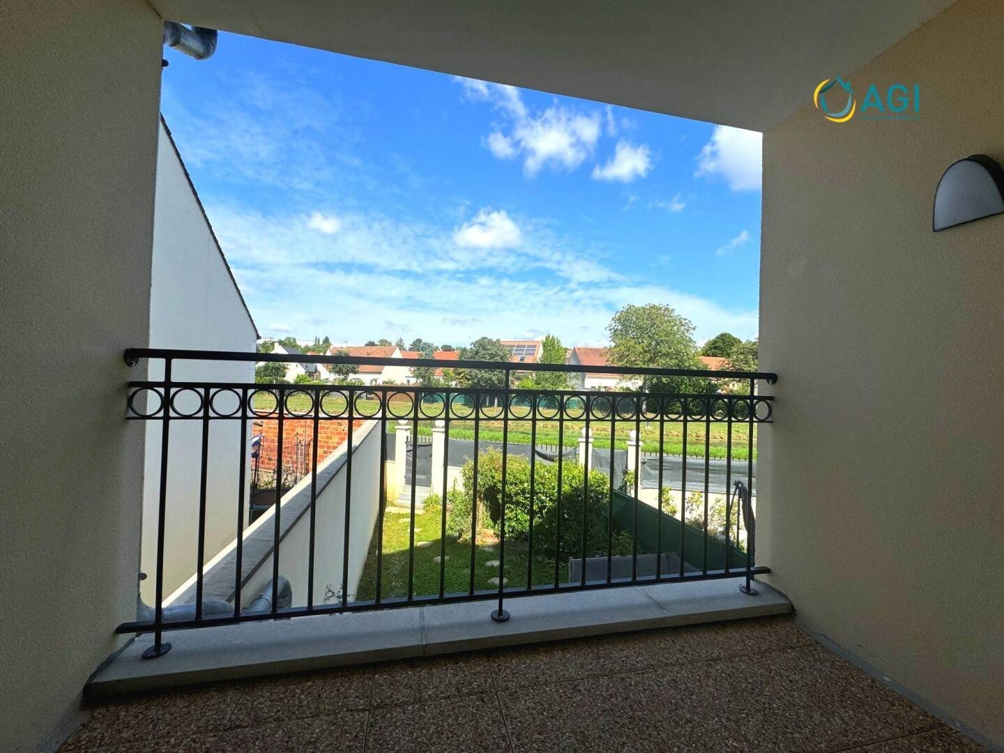 Appartement à louer, 43m², Villenoy