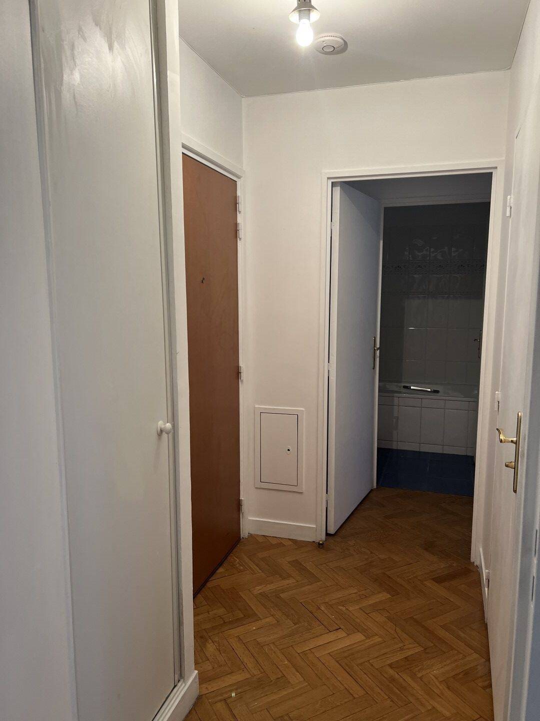 Appartement à louer, 40m², Paris 19ème